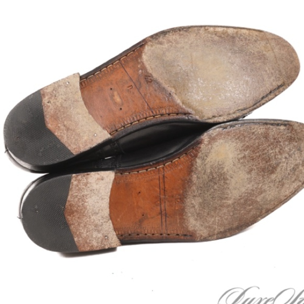 GUCCI VINTAGE BLACK LEATHER MEDALLION TOE CAPTOE SHOES 42 - Picture 6 of 6